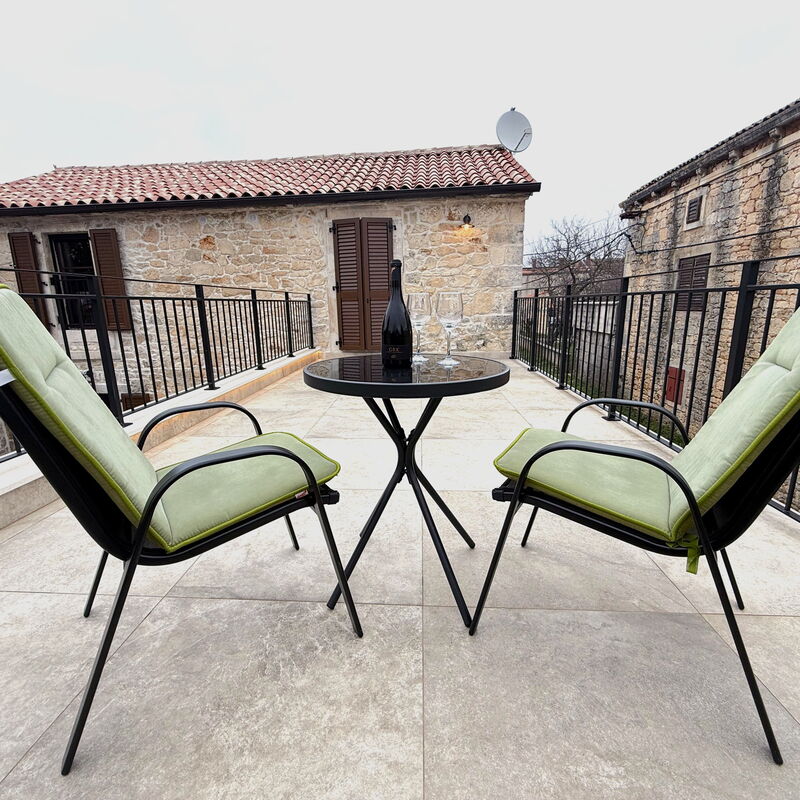 Casa Rossa Ac, Wifi, Prodol - Croazia: Autumn, Building Exterior, Garden, Spring, Summer, Winter