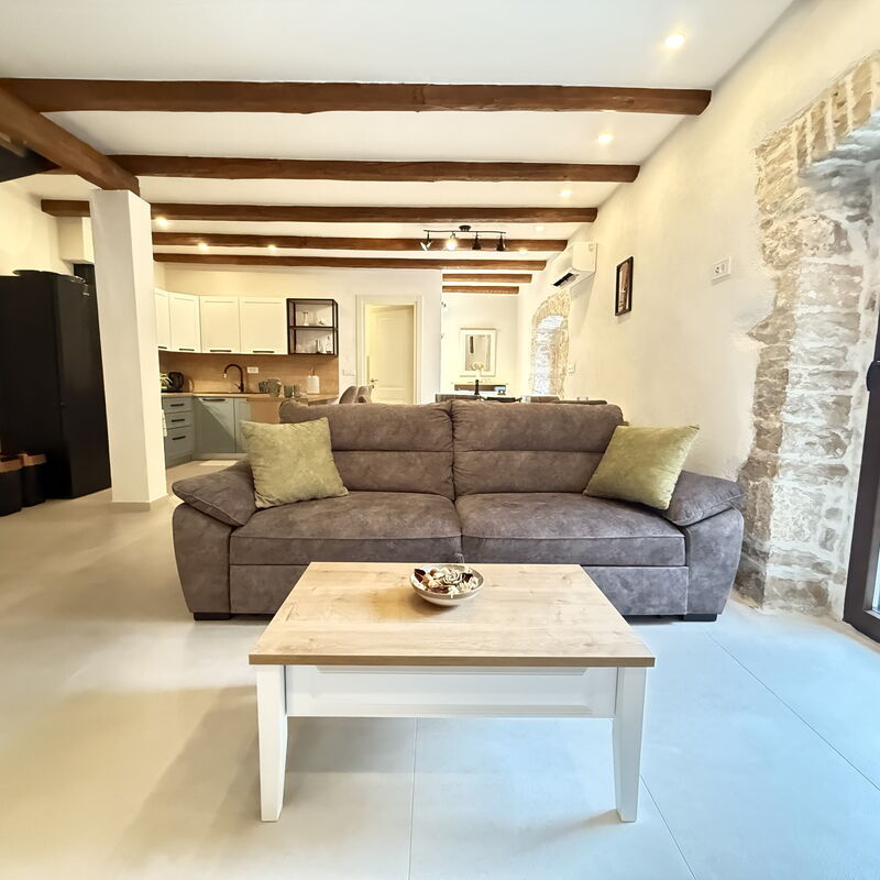 Casa Rossa Ac, Wifi, Prodol - Croazia: Autumn, Living Room, Spring, Summer