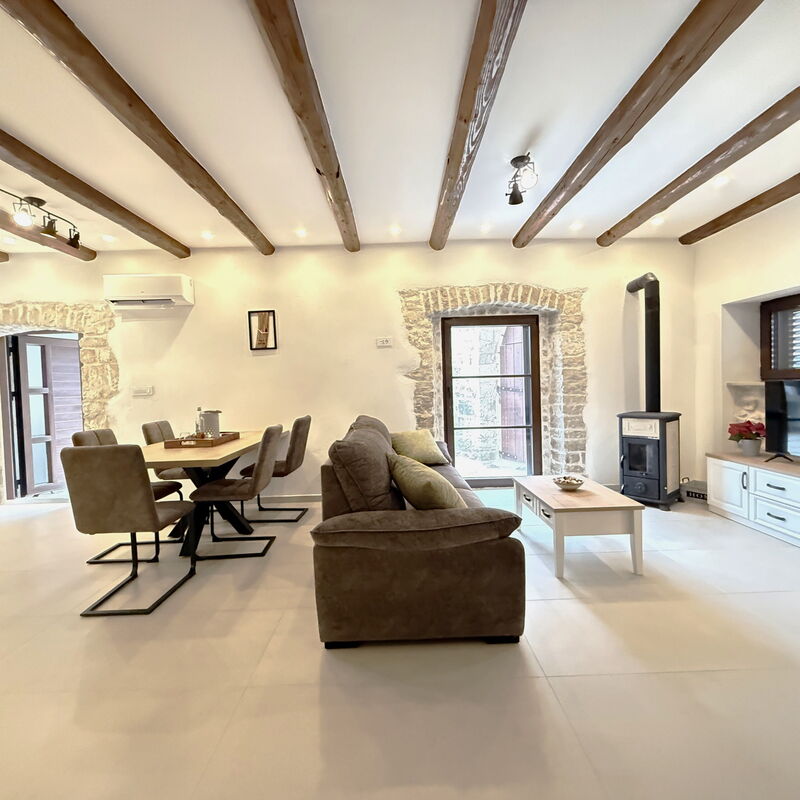 Casa Rossa Ac, Wifi, Prodol - Croazia: Autumn, Living Room, Spring, Summer