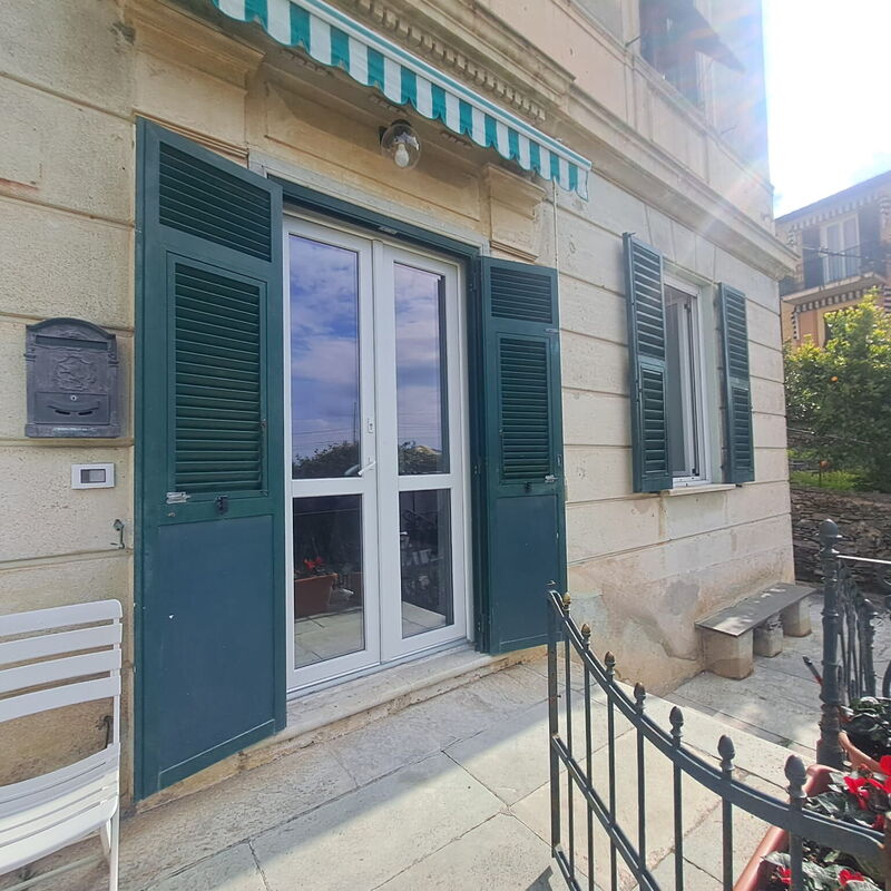 Central Design Flat With Parking, Bogliasco: Autumn, Main Entrance, Spring, Summer