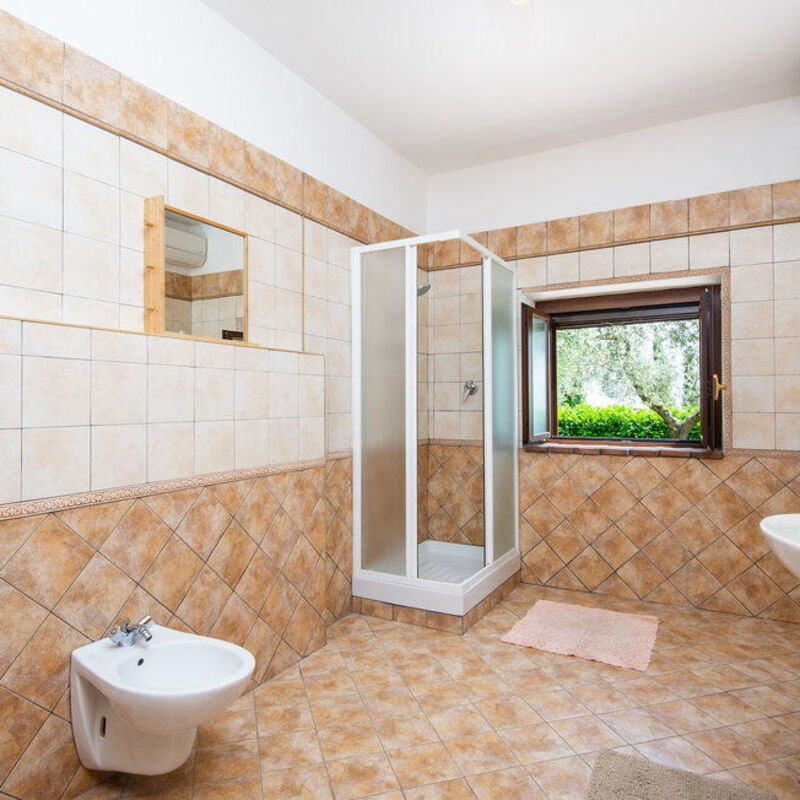 Casa Alloro, Ac, Wifi, Narni: Autumn, Bathroom, Spring, Summer