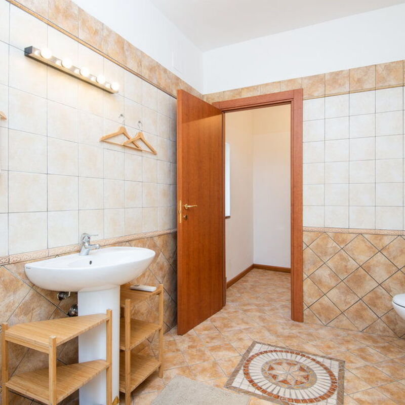 Casa Alloro, Ac, Wifi, Narni: Autumn, Bathroom, Spring, Summer