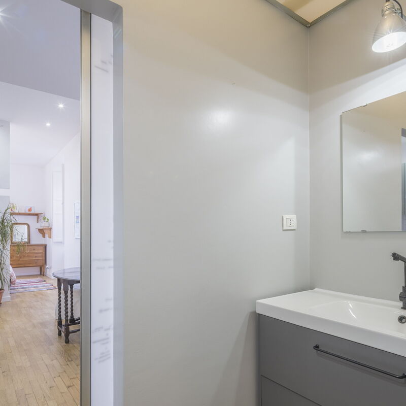 Central Cozy Nest With Parking, Bogliasco: Autumn, Bathroom, Spring, Summer