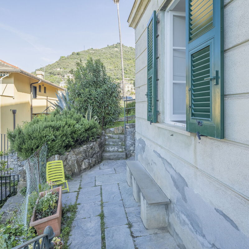 Central Cozy Nest With Parking, Bogliasco: Autumn, Garden, Spring, Summer