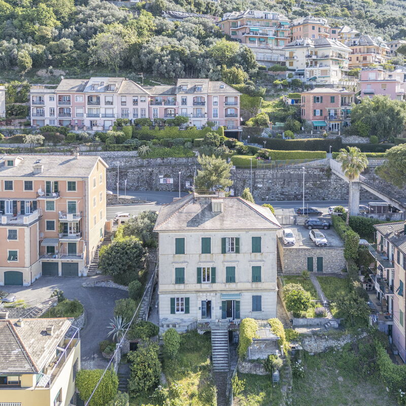 Central Cozy Nest With Parking, Bogliasco: Autumn, Building Exterior, Spring, Summer