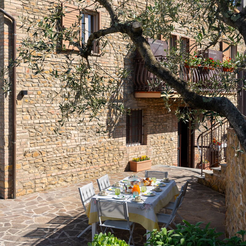 Villa Il Goro: Building Exterior, Main Entrance