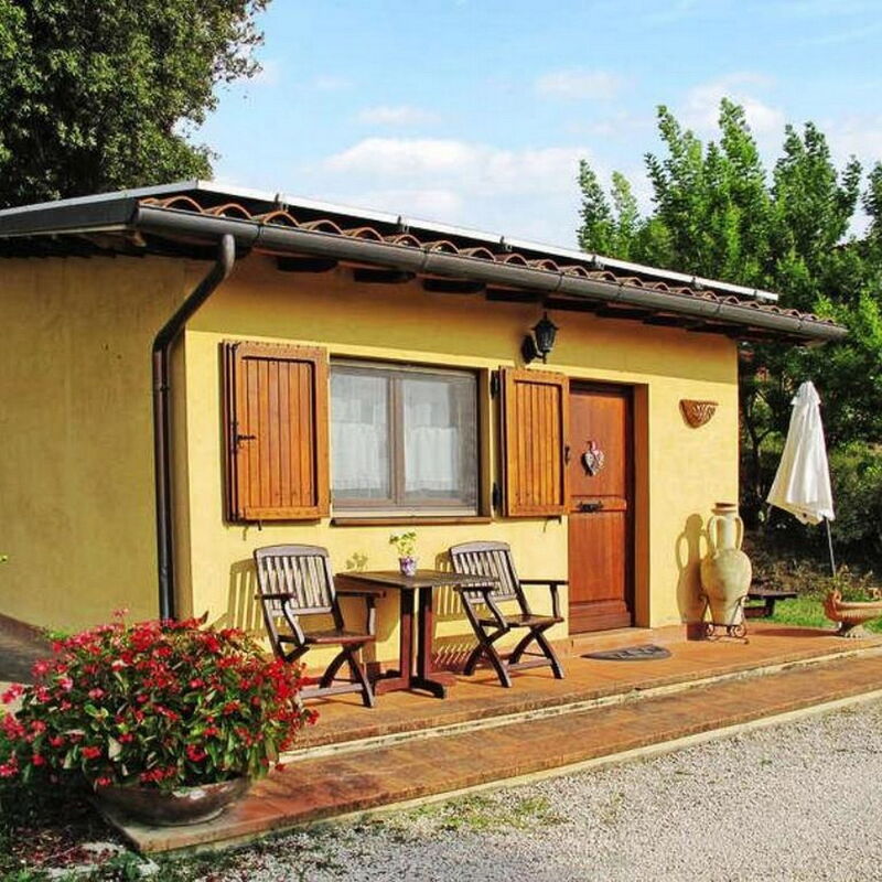 Dependace La Pineta, Ac, Wifi, Perugia: Autumn, Main Entrance, Spring, Summer