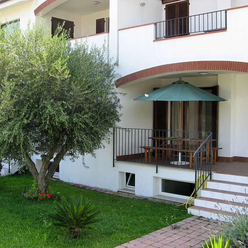 Apartment Pineto Pool ,wi-fi, Close To The Beach: Autumn, Balcony / Terrace / Patio, Building Exterior, Spring, Summer