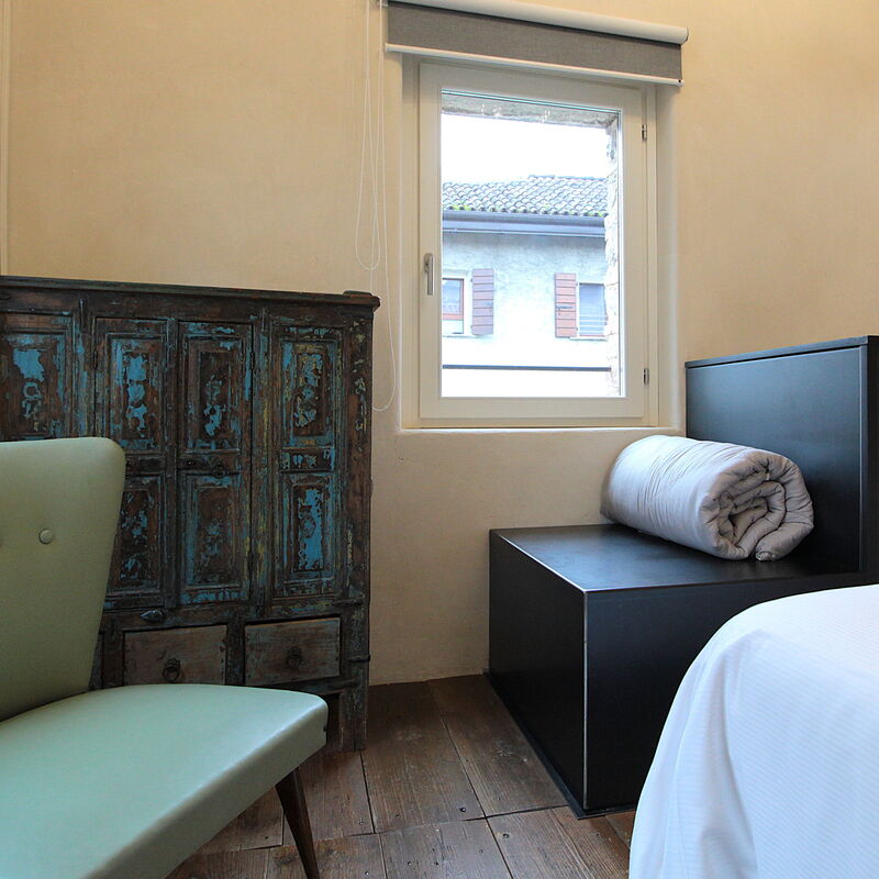 Design Loft, Romantic Retreat, Feltre: Autumn, Bedroom, Spring, Summer