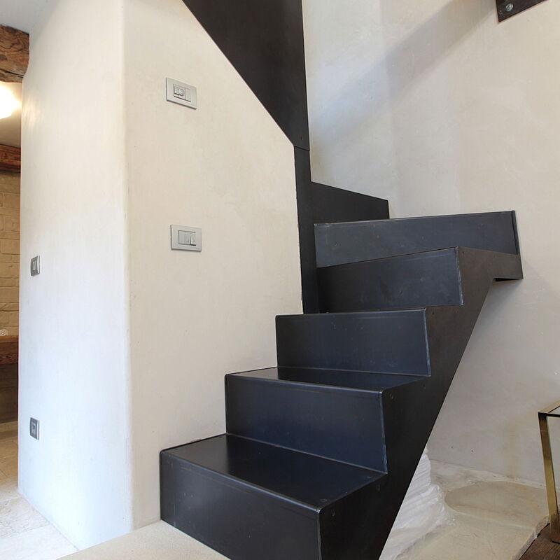 Design Loft, Romantic Retreat, Feltre: Autumn, Spring, Summer