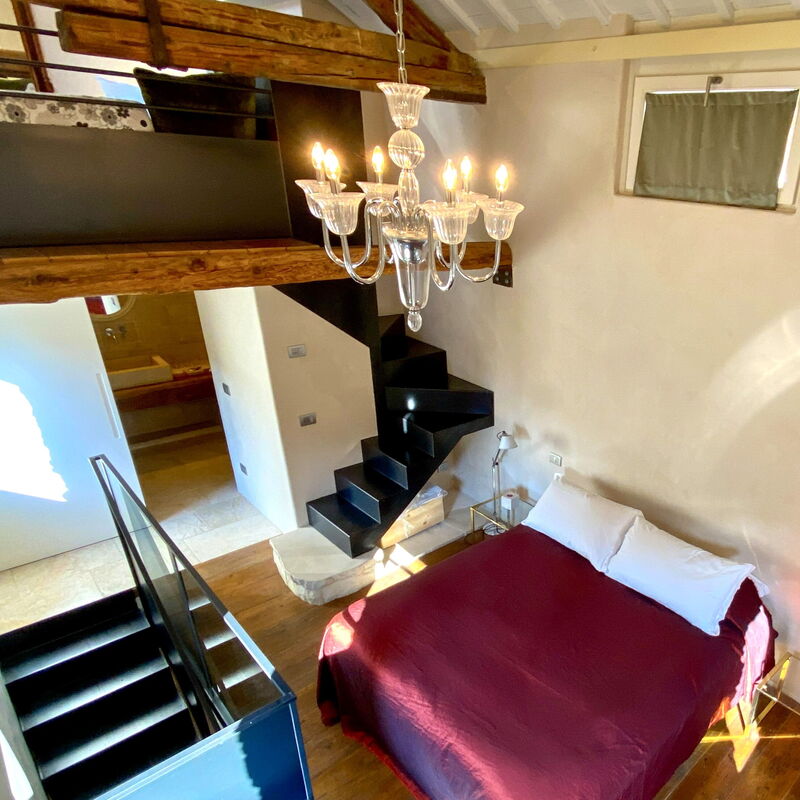 Design Loft, Romantic Retreat, Feltre: Autumn, Bedroom, Spring, Summer