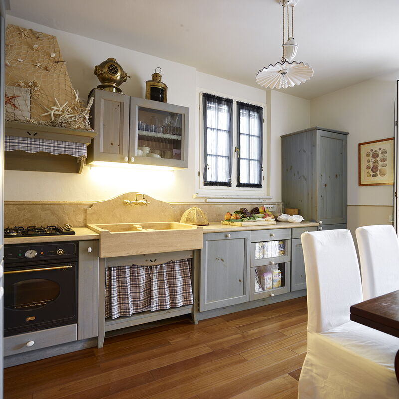 Villa Forte Dei Marmi, Pool & Garden: Autumn, Kitchen, Spring, Summer