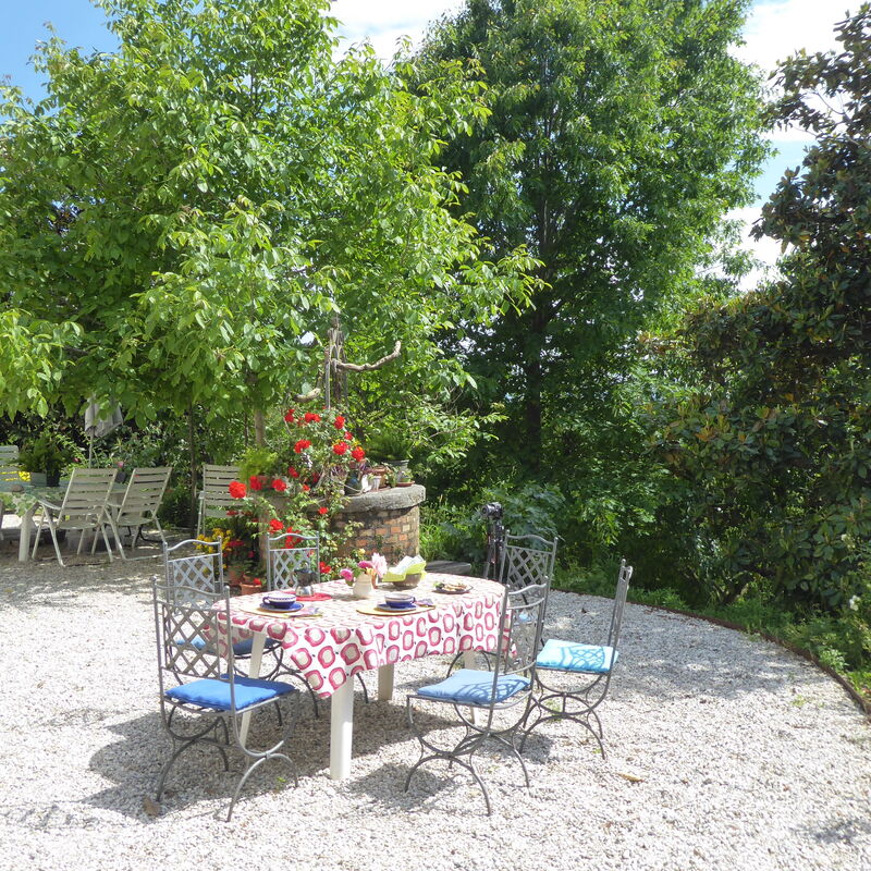 Casa Ballo delle Streghe, Garden, Montebelluna: Autumn, Building Exterior, Garden, Spring, Summer