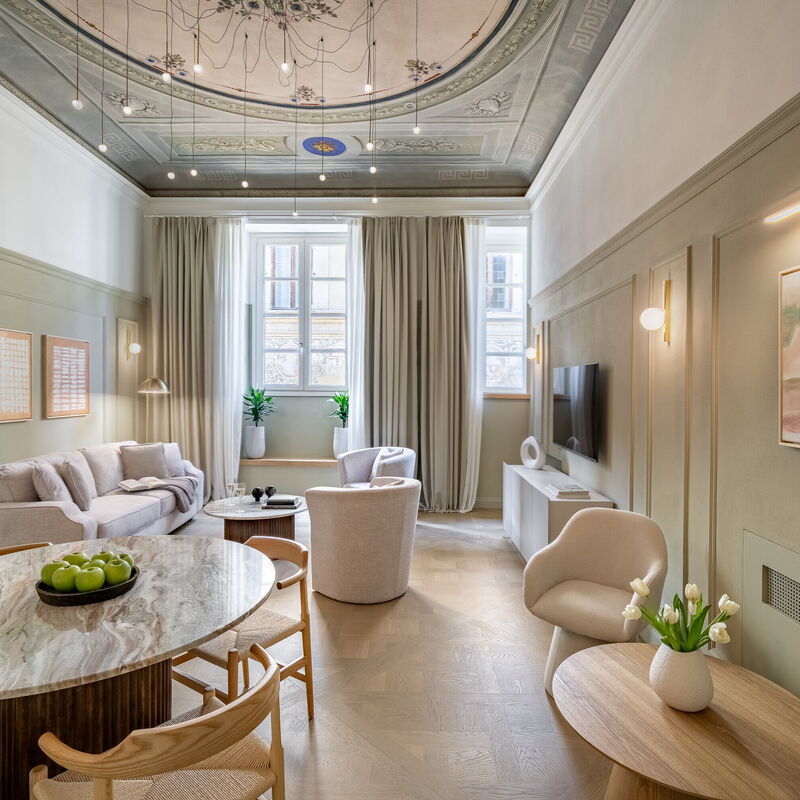 Deservi Charming Apartments: Autumn, Living Room, Spring, Summer