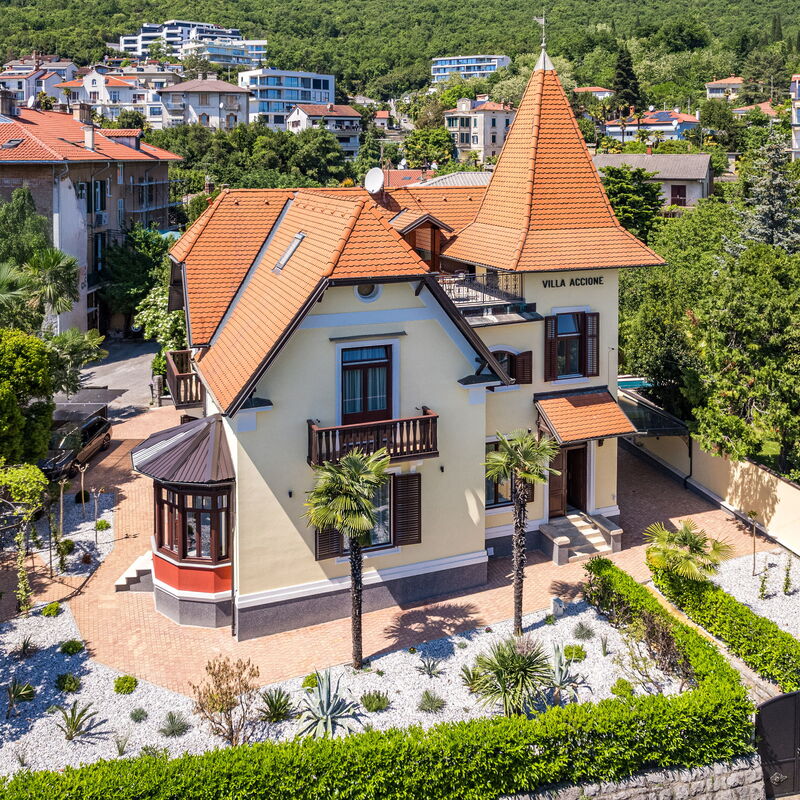 Luxury Villa Accione Opatija: Autumn, Building Exterior, Spring, Summer