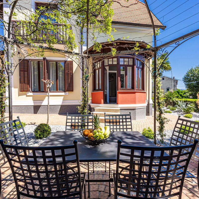 Luxury Villa Accione Opatija: Autumn, Main Entrance, Spring, Summer