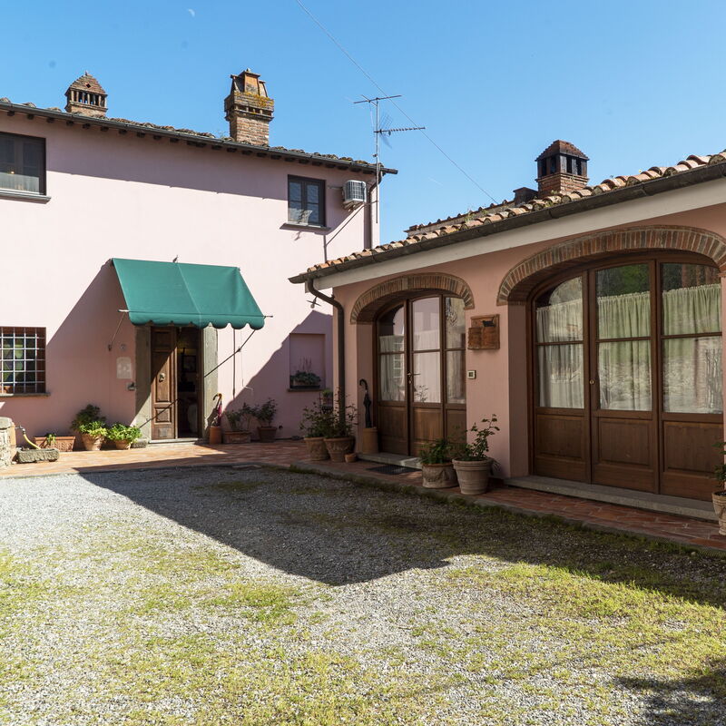 Country Historical House Lucca: Autumn, Main Entrance, Spring, Summer