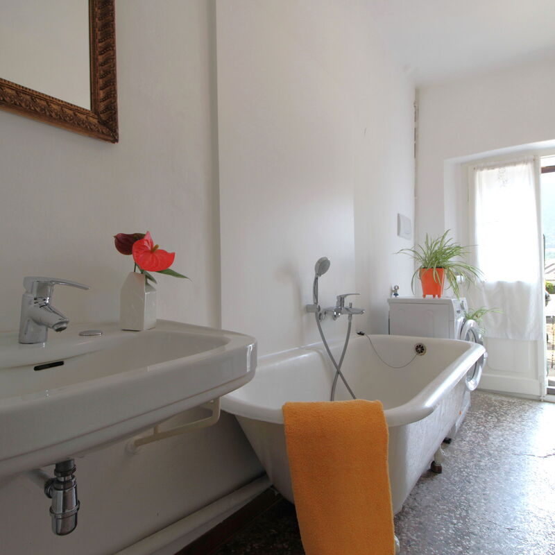 Casa Zaira: Autumn, Bathroom, Summer, Winter