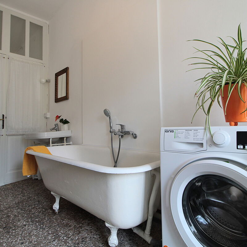 Casa Zaira: Autumn, Bathroom, Summer, Winter