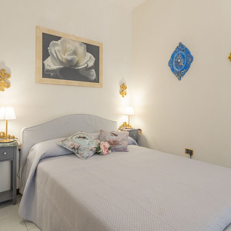 Casa Gioia In Lucca: Autumn, Bedroom, Kitchen, Living Room, Spring, Summer
