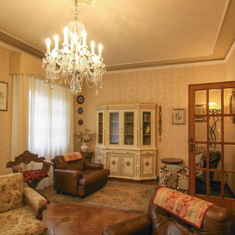 Butterfly Apartment In Lucca: Automne, Été, Printemps, Salon