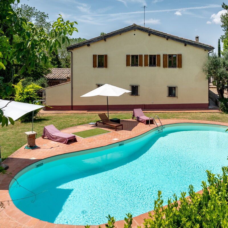 Casa La Cedrina, Pool, Lornano: Autumn, Garden, Main Entrance, Pool, Spring, Summer