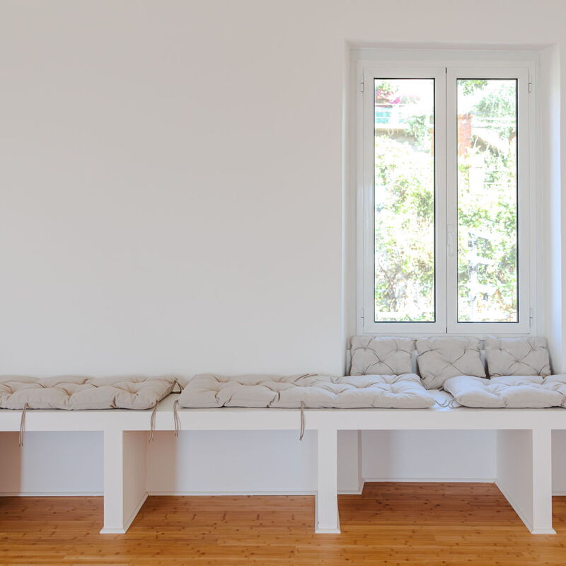 Newly Renovated Ocean View Flat: Autumn, Living Room, Spring, Summer