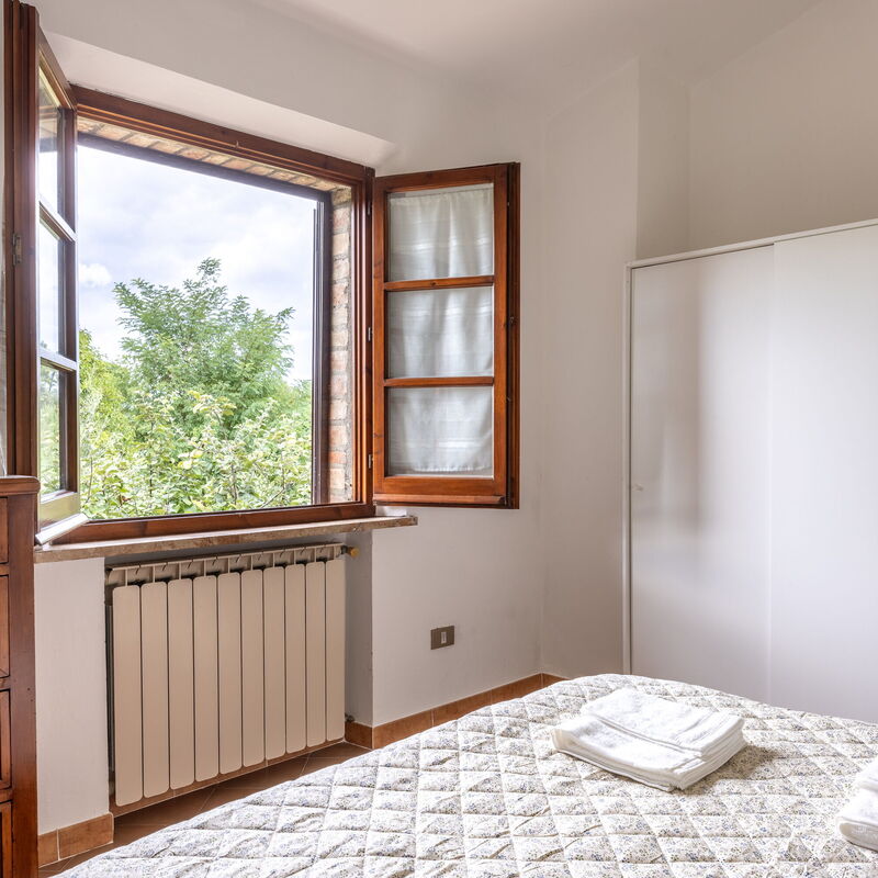 Oliveto Del Cantarello: Autumn, Bedroom, Spring, Summer