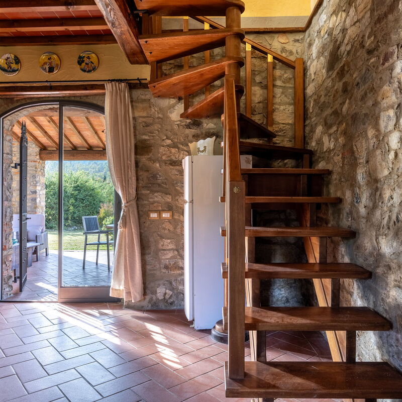 La Casina Honeymoon Cottage, Badia Agnano: Autumn, Kitchen, Living Room, Spring, Summer