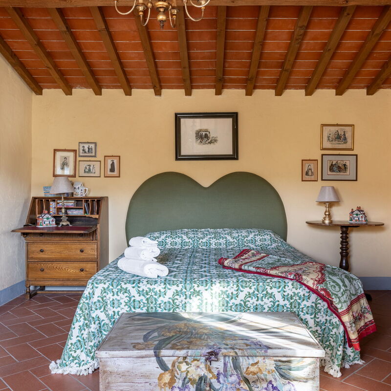La Casina Honeymoon Cottage, Badia Agnano: Autumn, Bedroom, Spring, Summer