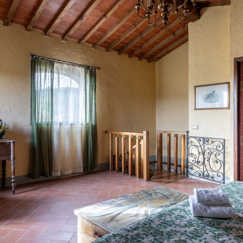 La Casina Honeymoon Cottage, Badia Agnano: Autumn, Bedroom, Spring, Summer