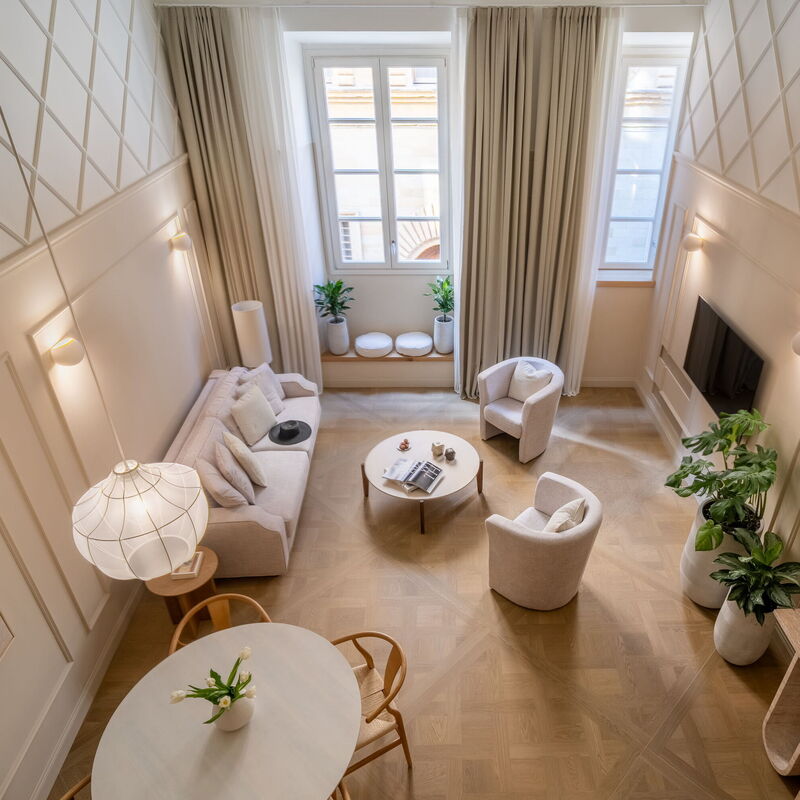 Elegant Apartments Near The Duomo: Autumn, Living Room, Spring, Summer, Winter