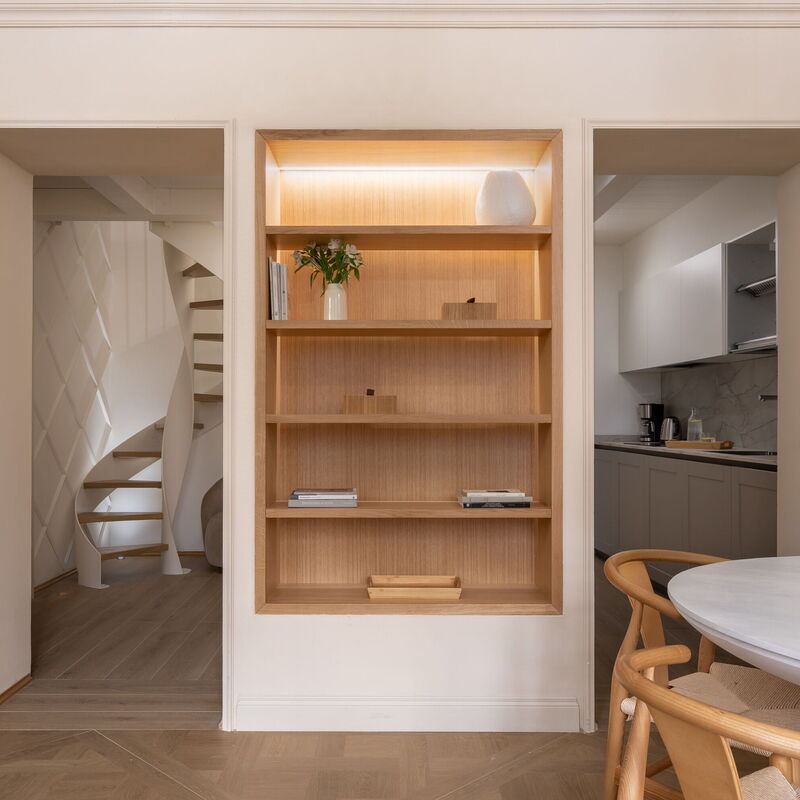 Elegant Apartments Near The Duomo: Autumn, Living Room, Spring, Summer, Winter