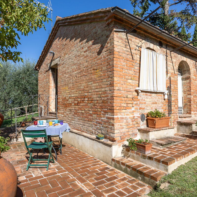 Maria Gabriella Home & Cottage: Autumn, Garden, Main Entrance, Spring, Summer