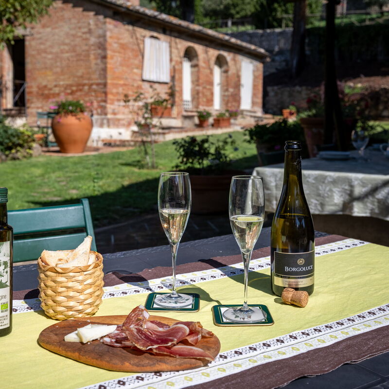 Maria Gabriella Home & Cottage: Autumn, Garden, Spring, Summer