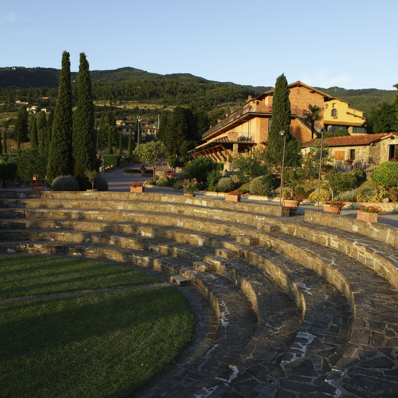 La Piazza Di San Donato: la-piazza-di-san-donato-reggello-multiproperty-external