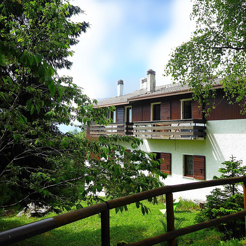 Chalet Giove: Autumn, Main Entrance, Spring, Summer
