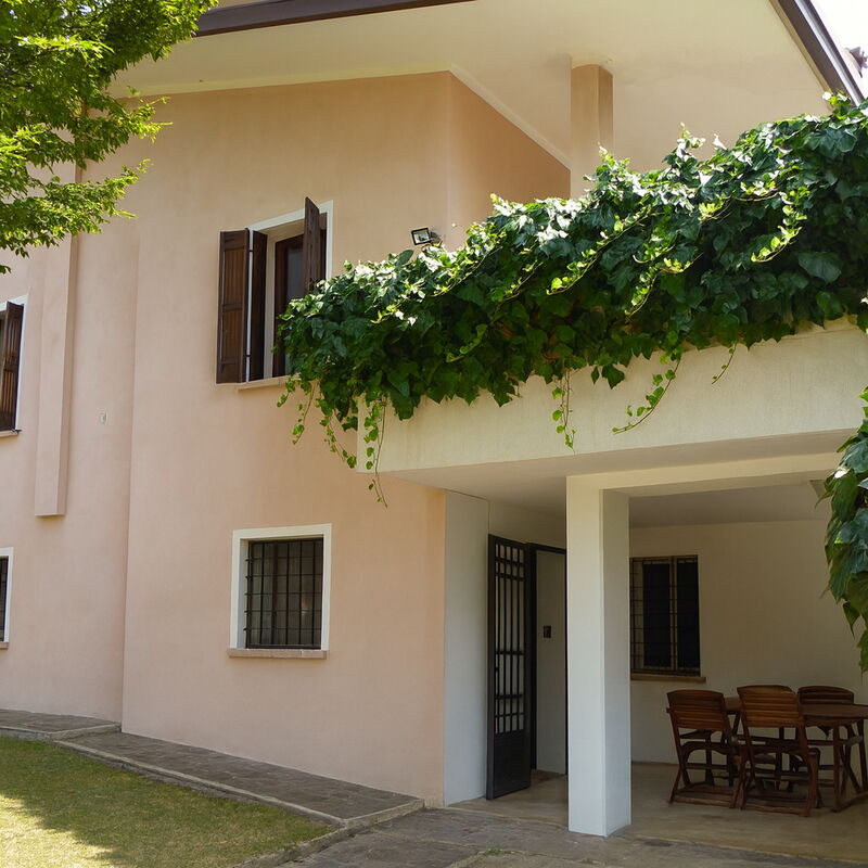 Villa Rosa Apartment: Autumn, Main Entrance, Spring, Summer