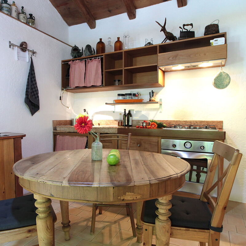 Chalet Fagarè: Autumn, Kitchen, Spring, Summer