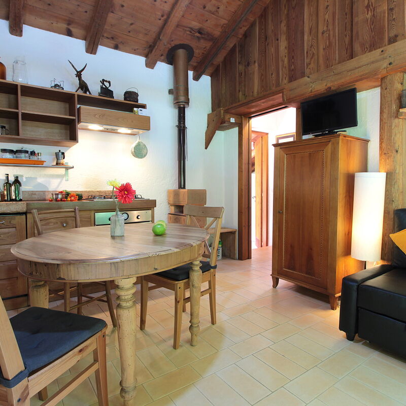 Chalet Fagarè: Autumn, Kitchen, Spring, Summer