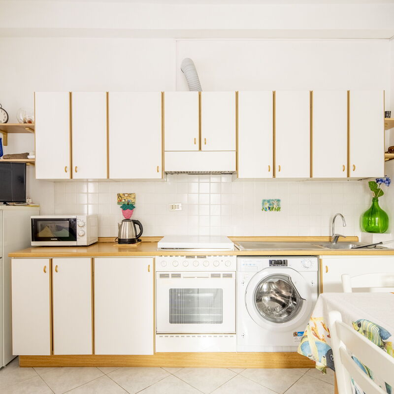 Casa Dolly, Monterosso 5 Terre: Autumn, Kitchen, Living Room, Spring, Summer