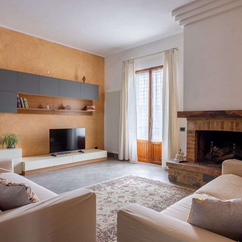 Casa Lory, Monteriggioni, Siena: Dnevna soba, Jesen, Ljeto, Proljeće