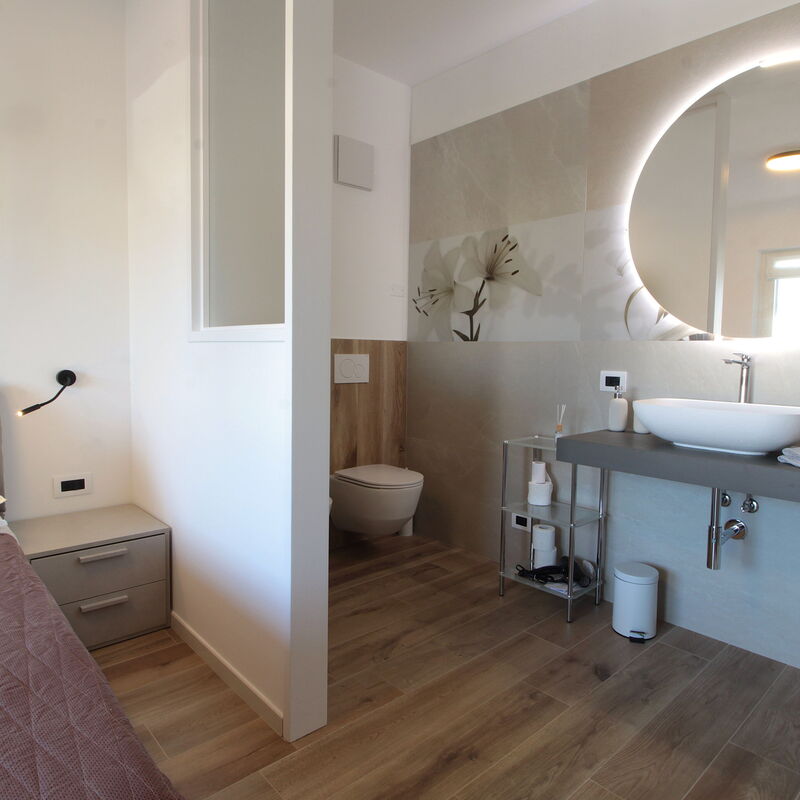 House Martina Perfect Retreat for Bikers, Garage: Autumn, Bedroom, Spring, Summer