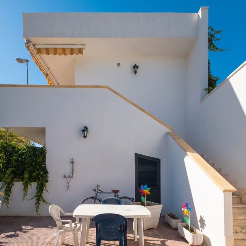 Villetta Marinaci, Porto Cesareo: Autumn, Main Entrance, Spring, Summer