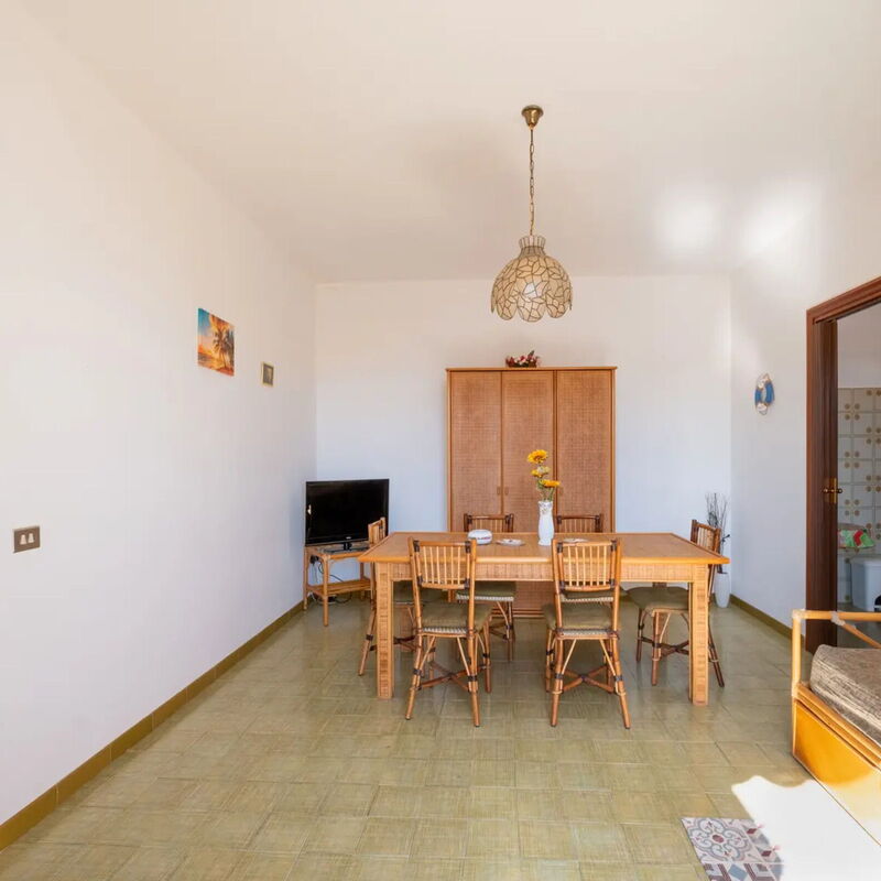 Villetta Marinaci, Porto Cesareo: Autumn, Dining Room, Living Room, Spring, Summer