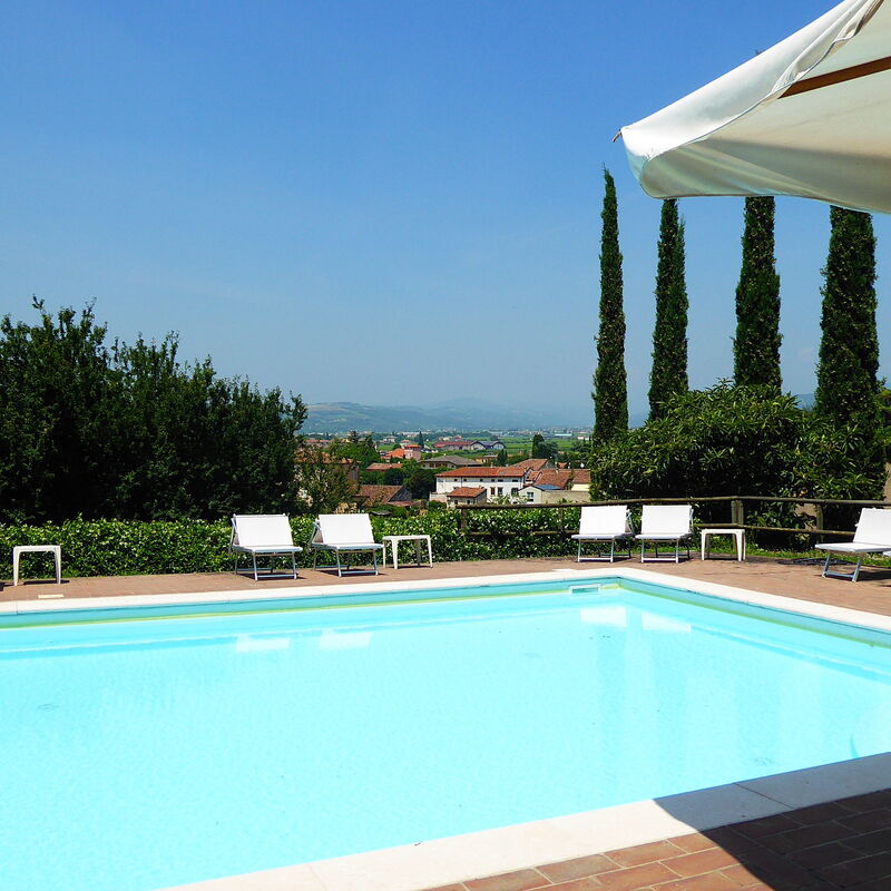 Calicantus, Verona, Pool, Wifi: Autumn, Pool, Spring, Summer