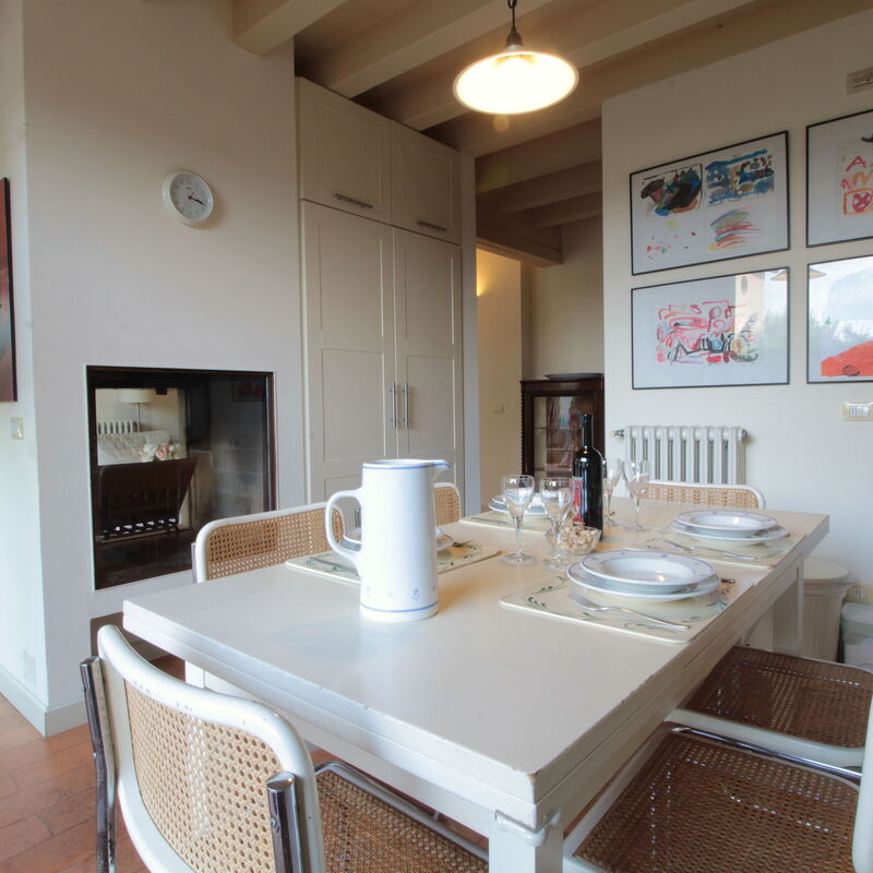 Calicantus, Verona, Pool, Wifi: Autumn, Kitchen, Spring, Summer