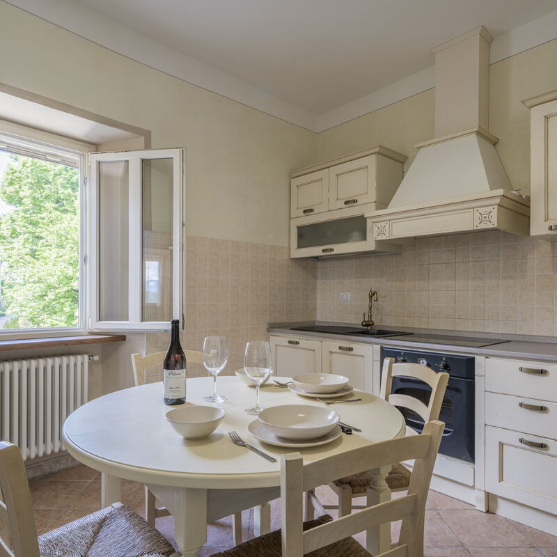 Arpusè - Ca' Renato Grane' Apartment with Pool: Frühling, Herbst, Küche, Sommer