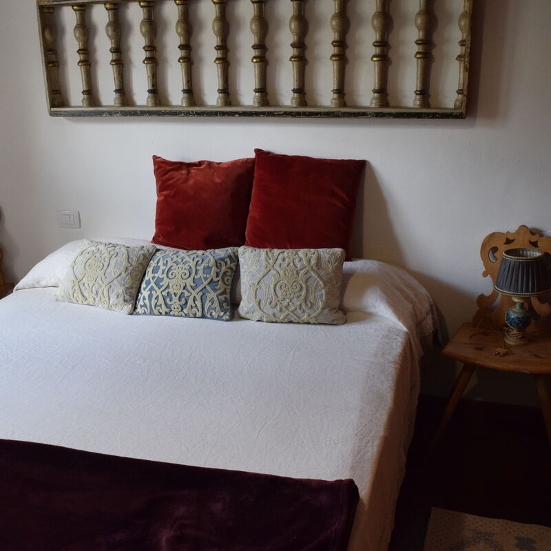 Villa Nasca Countryside and Pool: Autumn, Bedroom, Spring, Summer