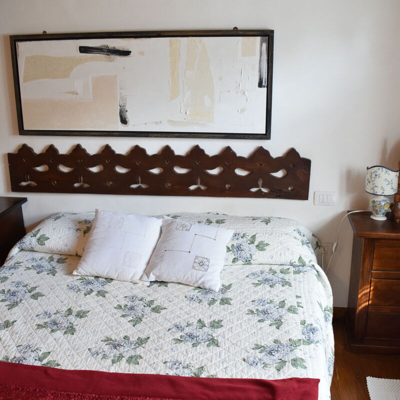 Villa Nasca Countryside and Pool: Autumn, Bedroom, Spring, Summer